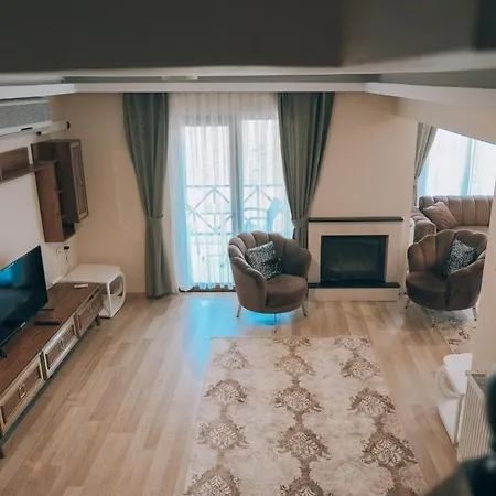 Mila Garden Villas & Bungalow
